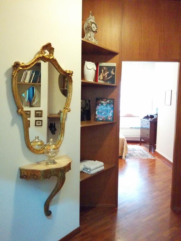 Napoli Porta Di Mare Bed & Breakfast Room photo